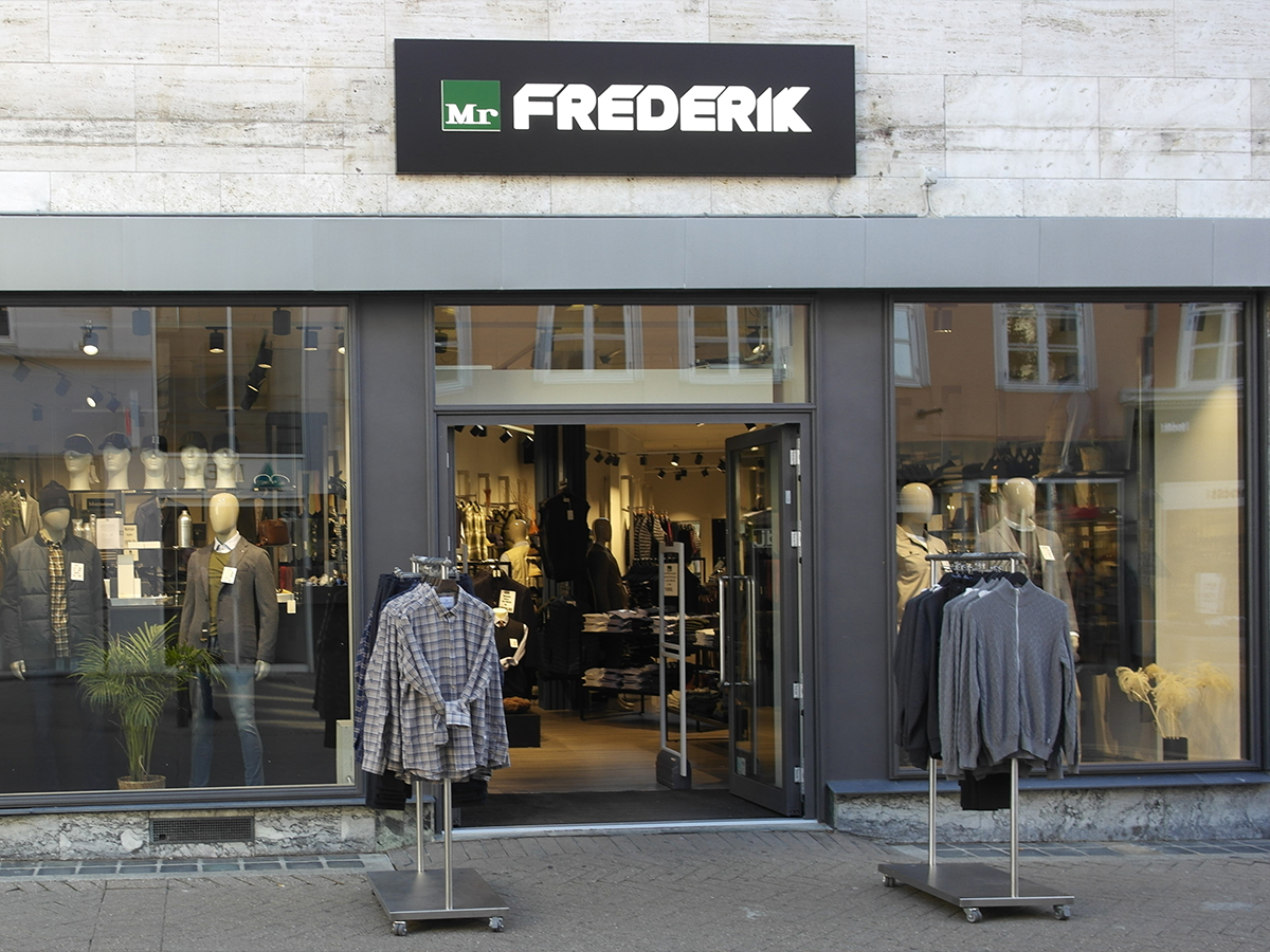 Assimilate Opdater engagement Butik Frederik| Herretøjsbutik i Odense C - Mr.dk | Mr - Tøj til mænd fra  alle eksklusive mærker